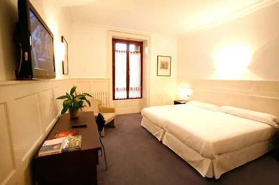 Olajauregi Hotel 3*